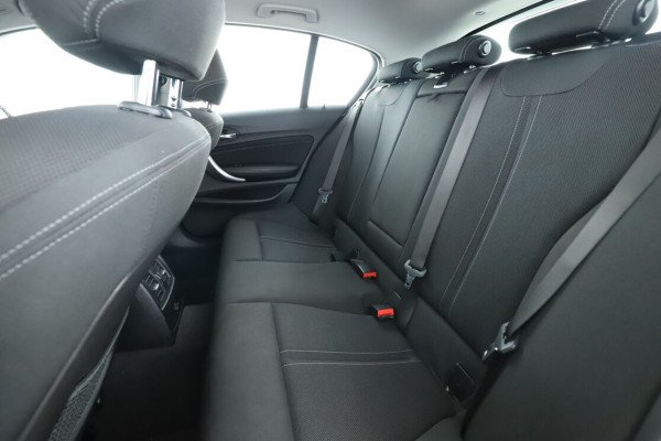 BMW Série 1 118d Sport BVA8