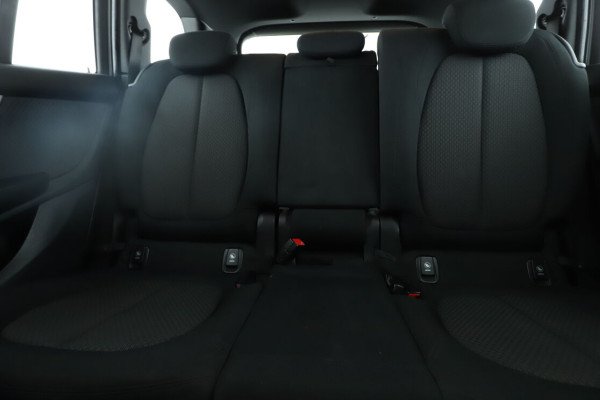 BMW Série 2 Gran Tourer 218d Business Design BVA8