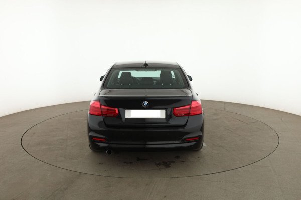 BMW Série 3 318i