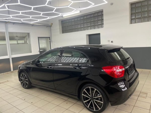 Mercedes-Benz A 180 A -Klasse A 180 BlueEfficiency
