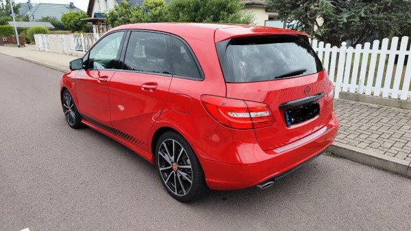 Mercedes-Benz B 180 Autotronic - AMG-LINE Night-Packet