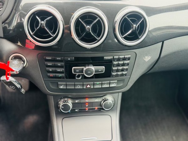 Mercedes-Benz B 200 B -Klasse B 200