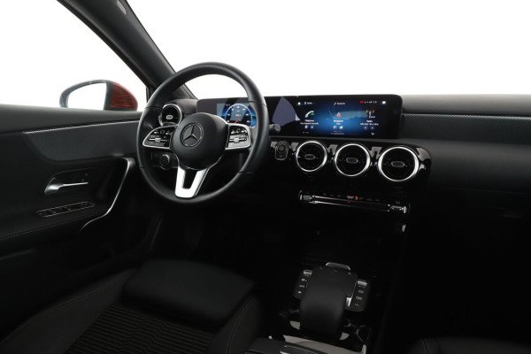 Mercedes-Benz Classe A 180 Progressive Line 7G-DCT