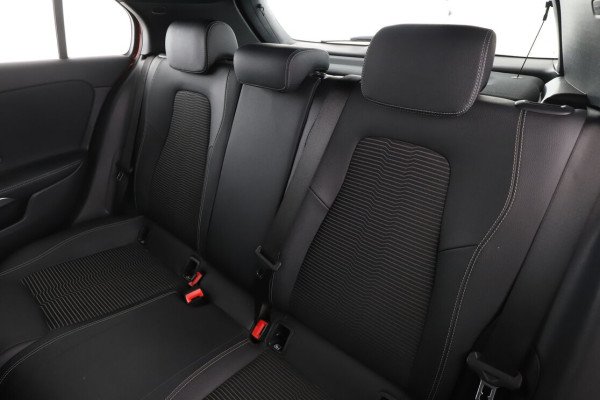 Mercedes-Benz Classe A 180 Progressive Line 7G-DCT