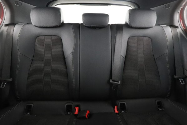 Mercedes-Benz Classe A 180 Progressive Line 7G-DCT