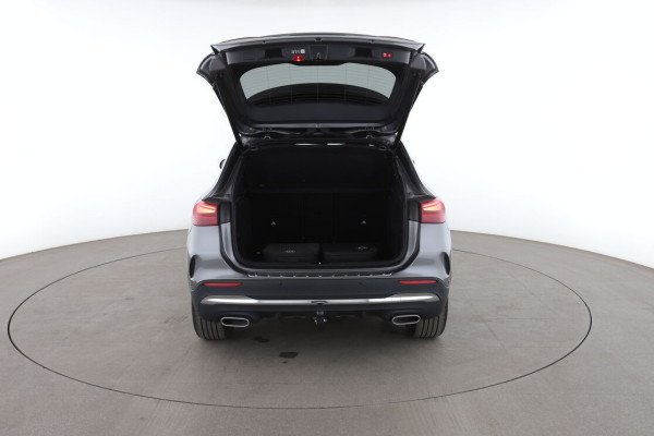 Mercedes-Benz GLA 250 e AMG Line 8G-DCT