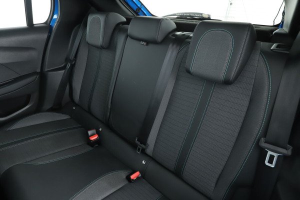 Peugeot 208 1.2 PureTech Allure EAT8