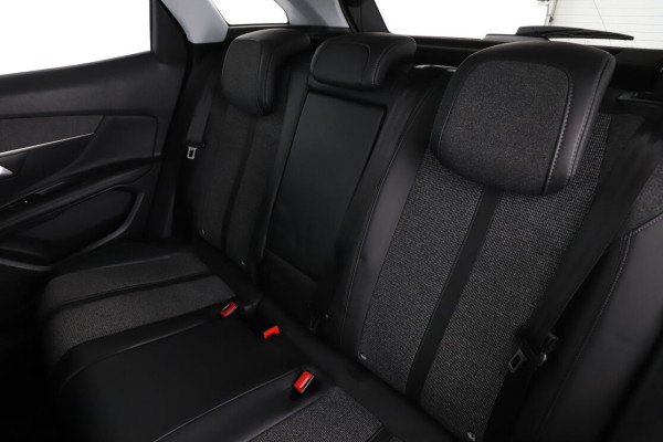 Peugeot 3008 1.6 Blue-HDi Allure EAT6