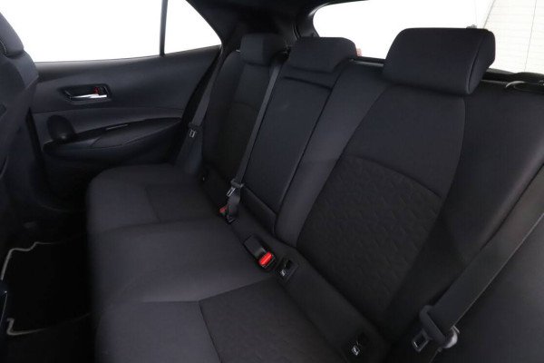Toyota Corolla 1.8 Hybride Design