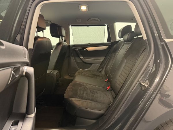 Volkswagen Passat HIGHLINE|KAMERA|PDC|NAVI|TEMP|M